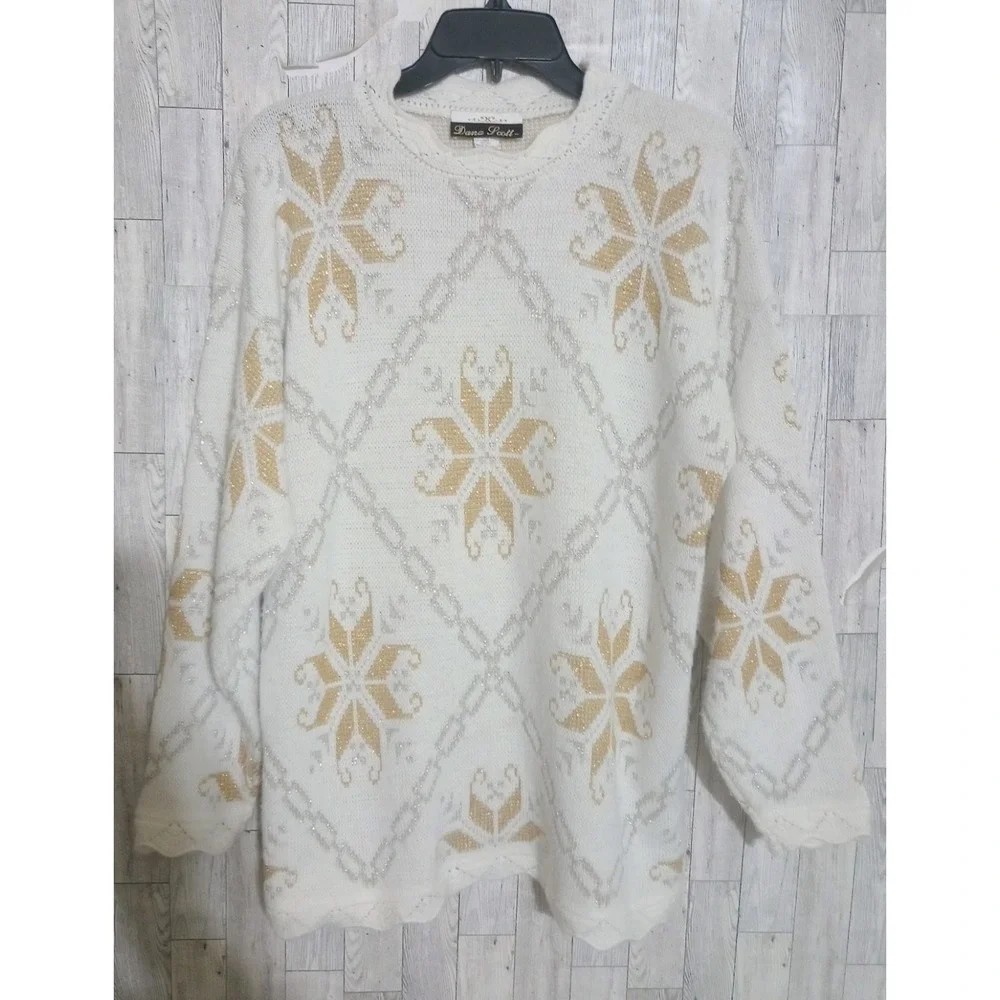 Vintage Holiday Snowflake Sweater Gold & Silver Metallic Winter Christmas Medium